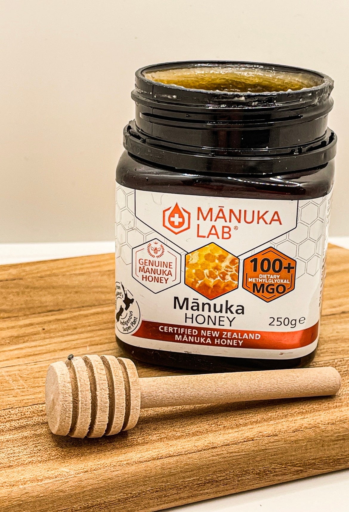 Everything you Need to Know about Manuka Honey
